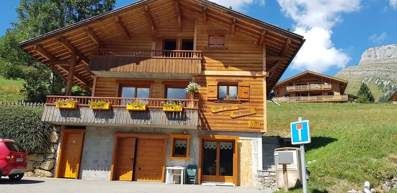 Appartement Cosy Face Aux Aravis Le Grand-Bornand France